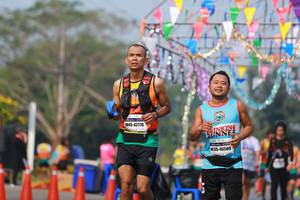 BIB: 42776, 46580
                            <button type="button" onclick="openModal(9901491)" class="btn btn-primary btn-sm float-right btn-popup" data-toggle="modal" data-target=".modal-high-quality">
                        <i class="fas fa-shopping-cart"></i> Add to Cart
                    </button>
                                            <button type="button" onclick="isThisMe(9901491, true)" class="btn btn-success btn-sm float-right btn-popup btn-isme hidden" data-toggle="tooltip" data-placement="bottom" title="นี่คือรูปของคุณใช่ไหม คลิกที่นี่เพื่อเอาเข้าอัลบั้ม">
                        <i class="fas fa-plus"></i> Add to album
                    </button>
                    <button type="button" onclick="isThisMe(9901491, false)" class="btn btn-warning btn-sm float-right btn-popup btn-isnotme hidden">
                        <i class="fas fa-ban"></i> Remove from album
                    </button>